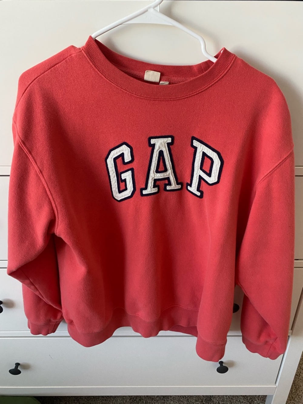Gap sweatshirt